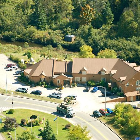 Hotel Alila Saint-Sauveur-des-Monts Exteriér fotografie