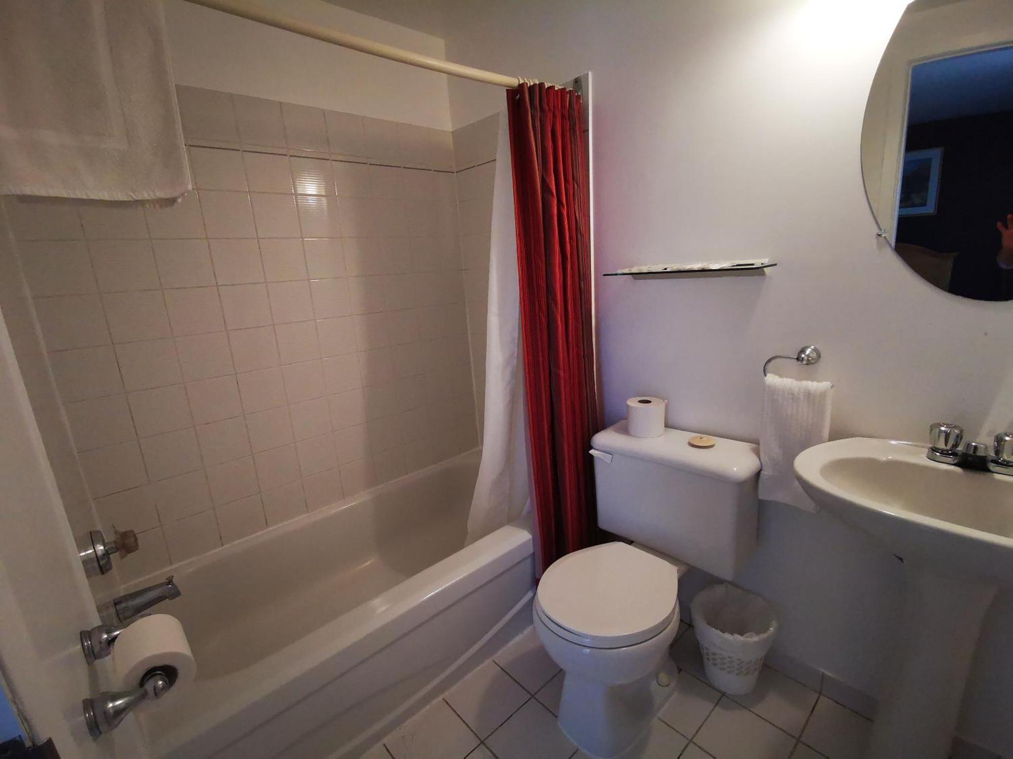 Hotel Alila Saint-Sauveur-des-Monts Pokoj fotografie